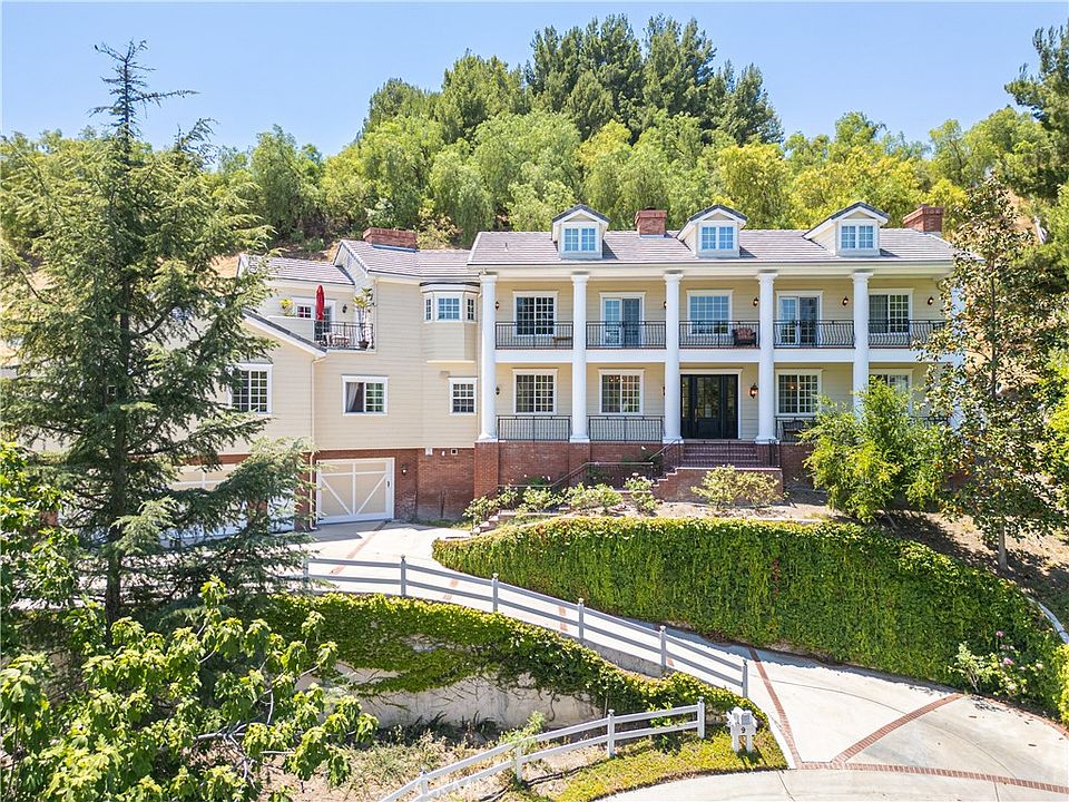 1st image of 9 Zanja Ln
