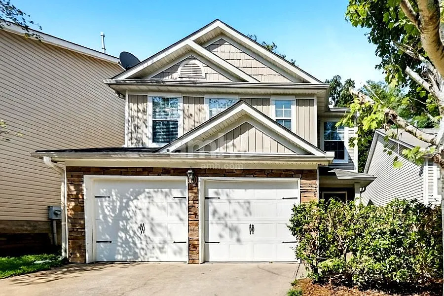 119 Hidden Creek Dr