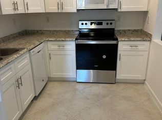 5845 Eagle Cay Cir, Pompano Beach, FL 33073