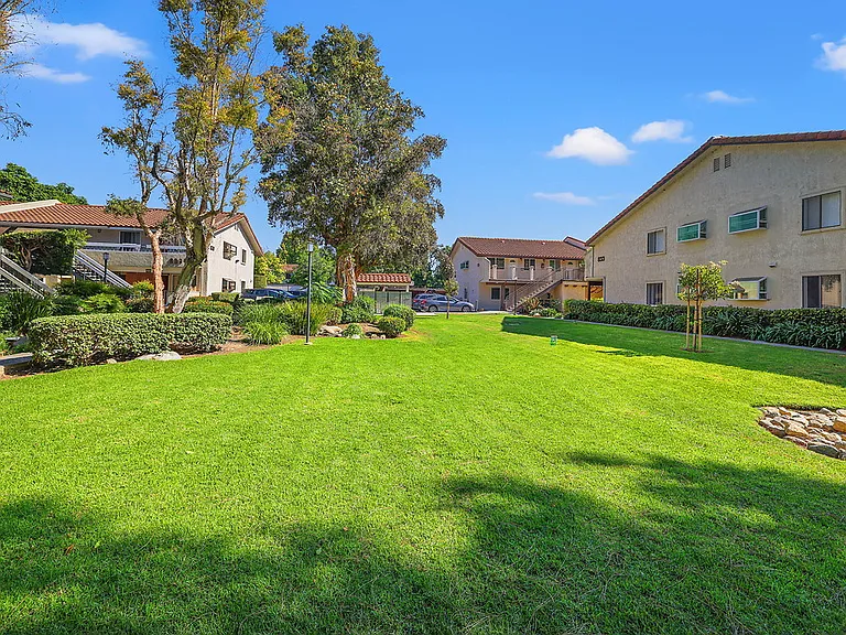 Camarillo Oaks — Photo 35