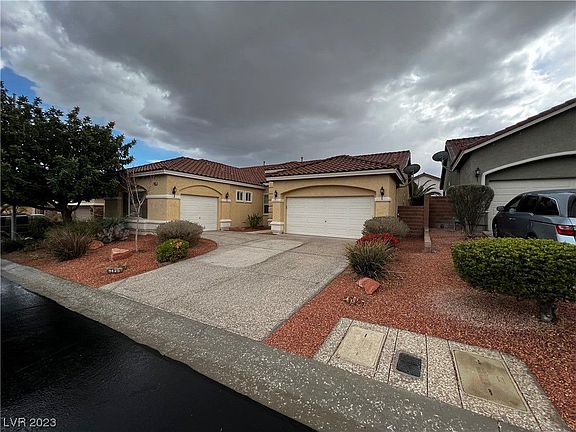 4th image of 9425 Wisdom Valley Ave
