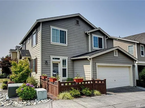 18322 39th Dr SE Photo 1