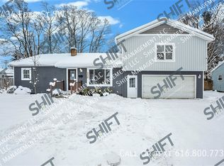 2434 Eden St SW, Wyoming, MI 49519