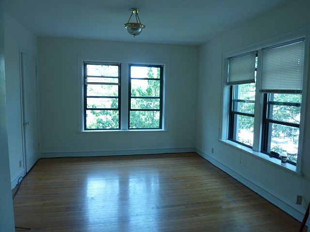 1st image of 5224 N Damen Ave APT 2