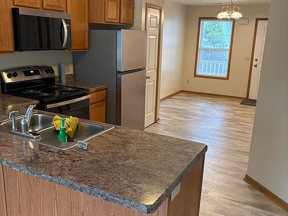 4th image of 749 Coe Rd #749