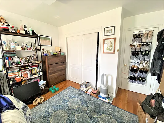 Rented by Douglas Elliman | media 37