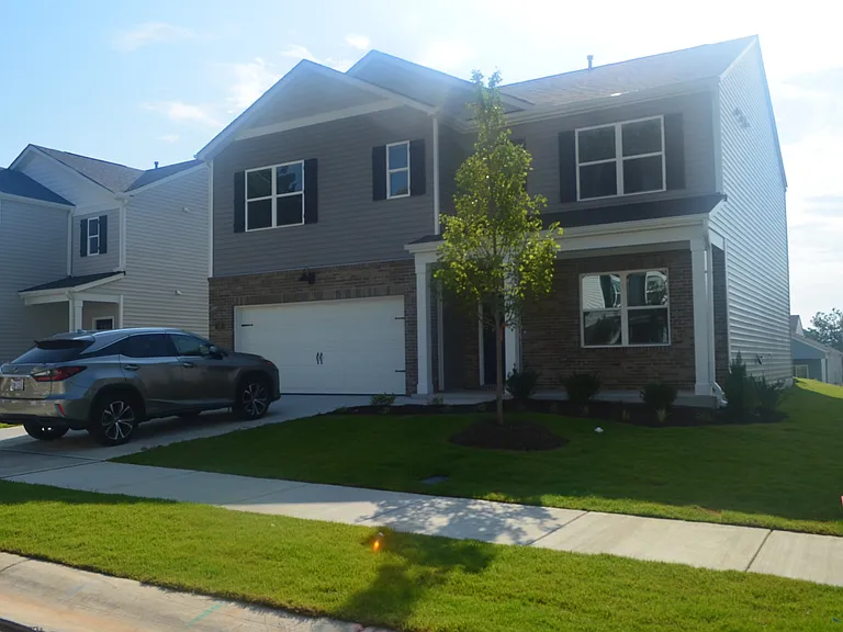 116 Pisgah St — Photo 13