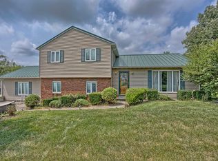 2545 County Road 2700 E, Penfield, IL