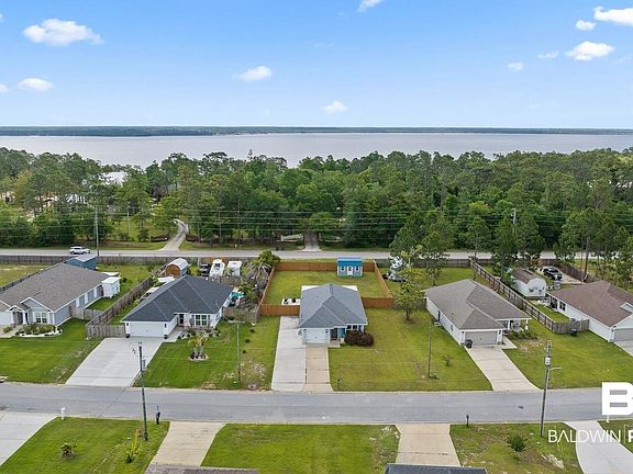 2nd image of 3149 Pine Wood Cir