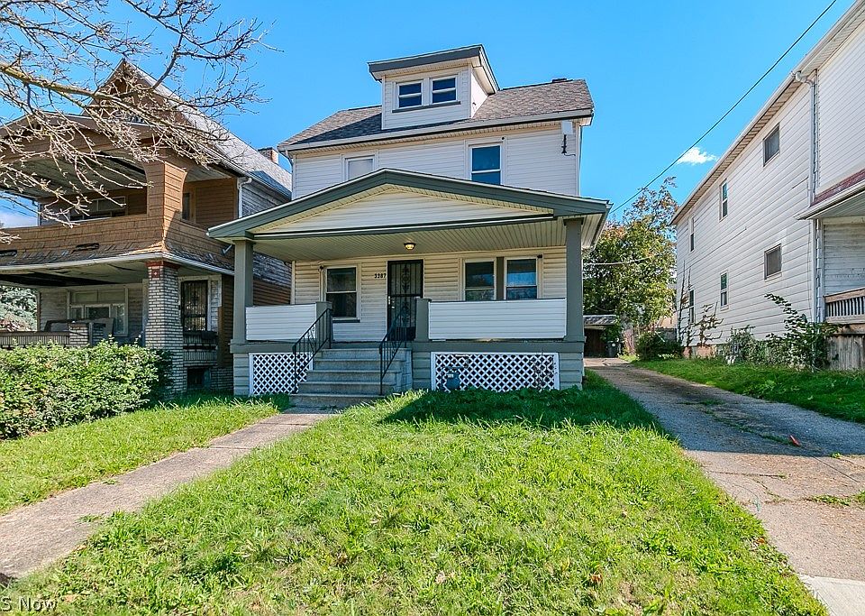 1st image of 3387 E 102nd St