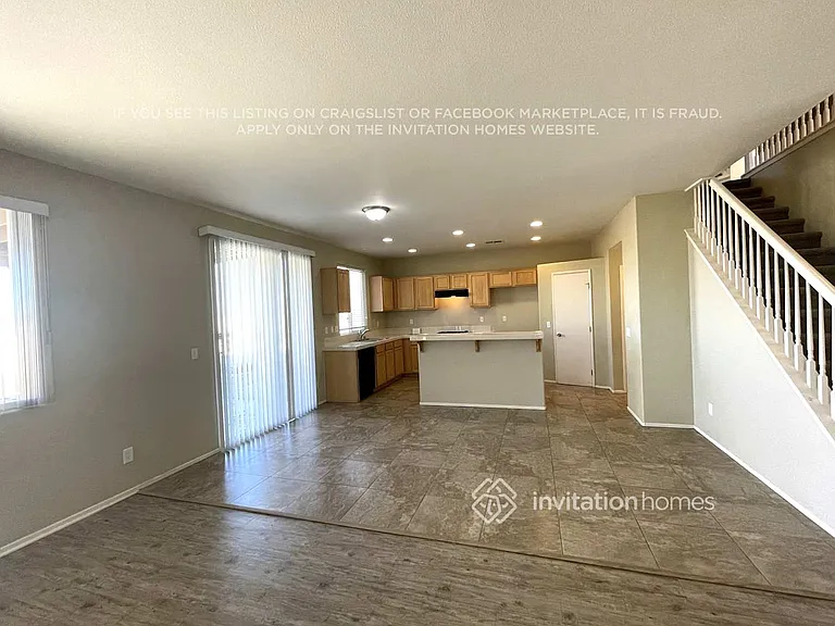 38317 Antibes Dr — Photo 4