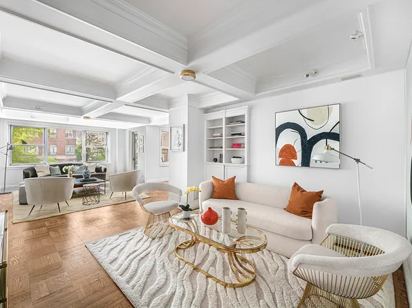 11 5th Avenue image 1 of 10