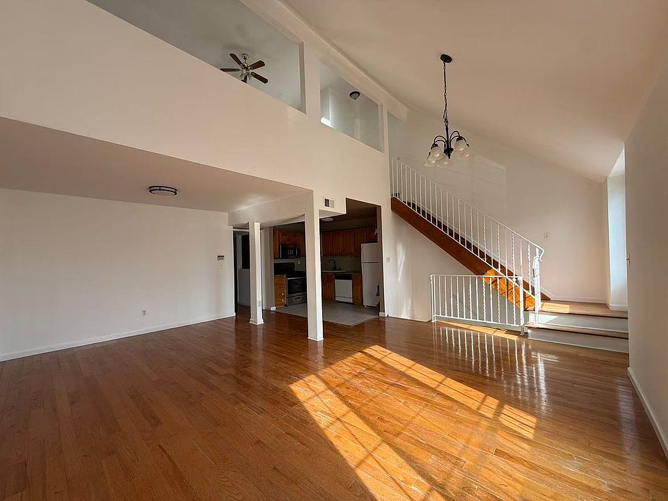 1st image of 26 Jennifer Pl #B