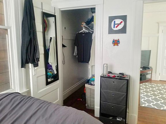3rd image of 1732 Anza St APT 4