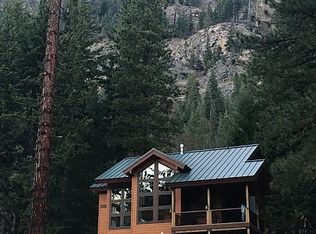17640 N Shore Dr, Leavenworth, WA 98826