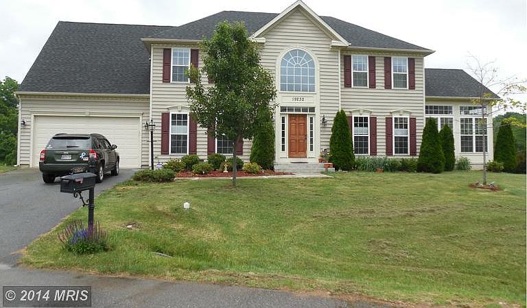 1st image of 19232 Cranberry Ct