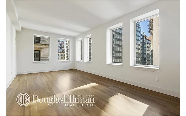 Rented by Douglas Elliman | media 31