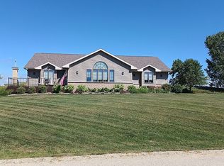N8622 Red Tail Hawk Blvd, Berlin, WI 54923