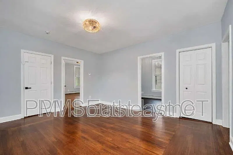 44 Summer St #1