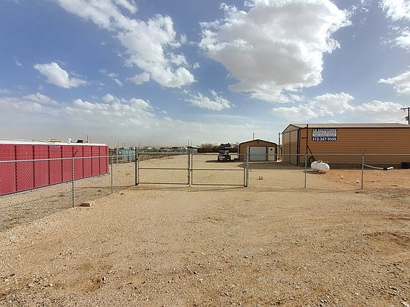 3rd image of 16319 W 39th St