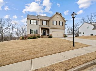 19 Thunderhawk Ln NE, Rydal, GA 30171