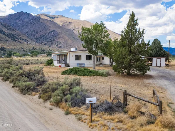 10 Wild Peach Ln, Wellington, NV 89444