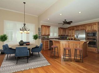 5348 W 150th Ter, Leawood, KS 66224