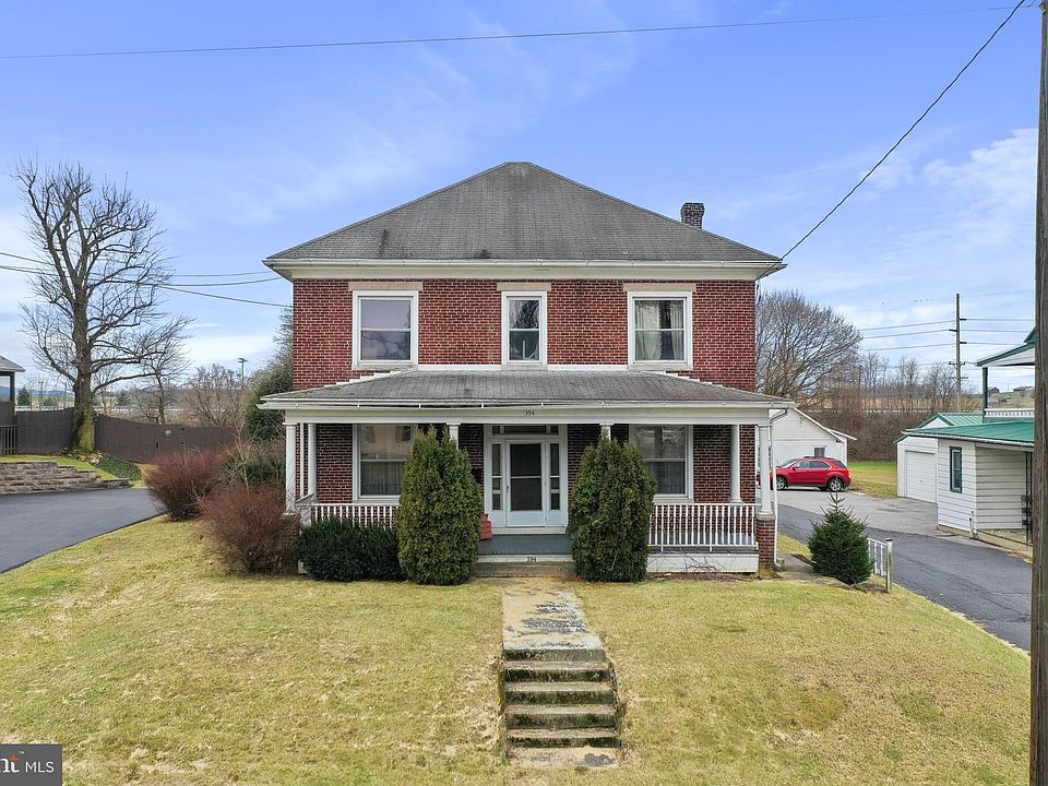 1st image of 394 W Main St