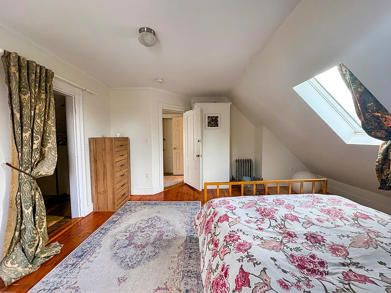 252 State St — Photo 28