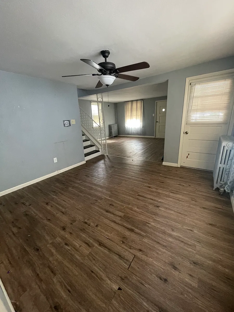Building Photo - 65 Courtright Ave