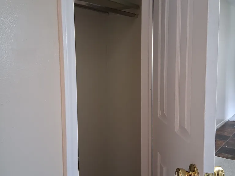 570 Harvey St #1 — Photo 11