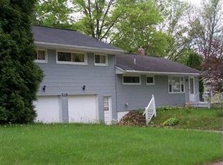 1801 Whinnery Rd, Salem, OH 44460