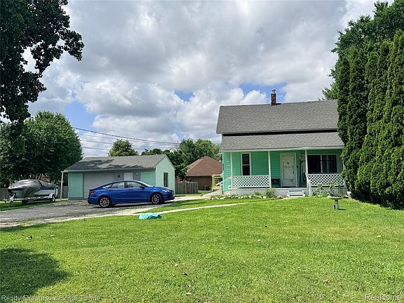 2nd image of 38303 Little Mack Ave