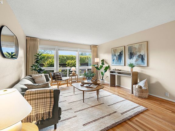 5th image of 6 Condolea Dr
