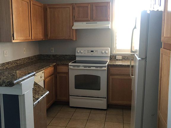 5th image of 3011 Bonfire Beach Dr APT 101