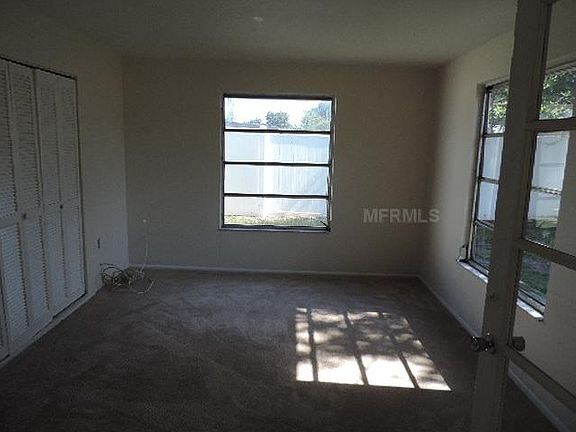 3rd image of 2744 Fountain Pl