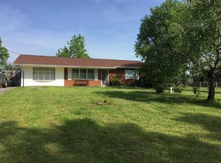 1357 Trentham Cir, Seymour, TN 37865