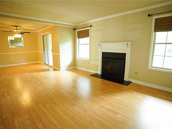 4th image of 4120 Riverlook Pkwy SE #17