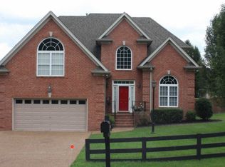 5811 S New Hope Rd, Hermitage, TN 37076