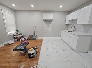 357 Pearl St #1B, Bridgeport, CT 06608