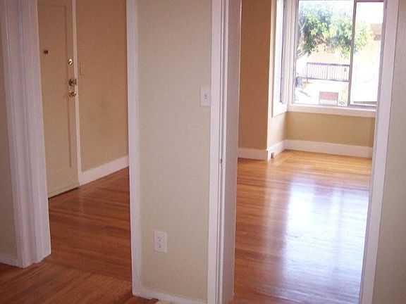 3rd image of 86 Chenery St APT 1