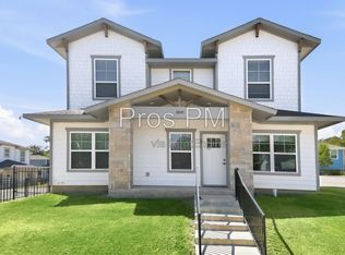 1841 Crow St #101, Denton, TX 76201