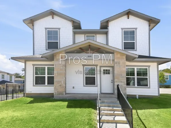 1841 Crow St #101, Denton, TX 76201
