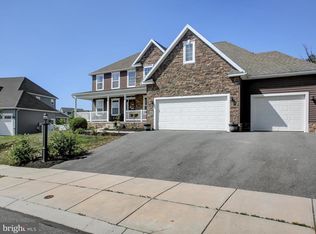1299 Divinity Dr, Greencastle, PA 17225