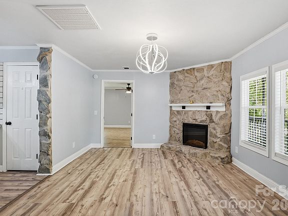 5th image of 116 Springdale Dr