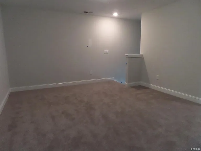 1528 Chirping Bird Ct — Photo 10