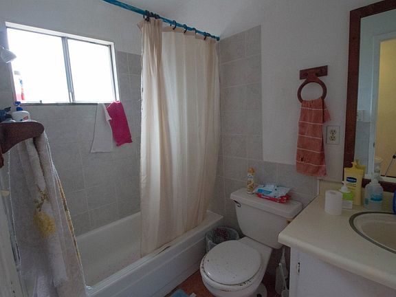 3rd image of 20537 Willow Springs Dr