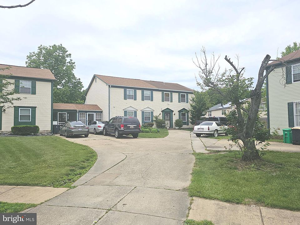 1st image of 3027 Grove