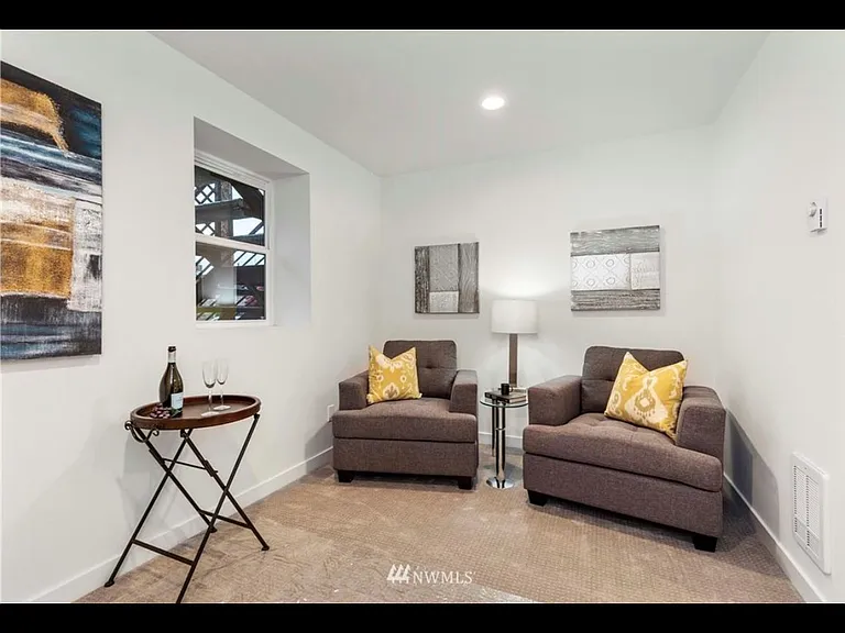 9221 Ashworth Ave N #C — Photo 27