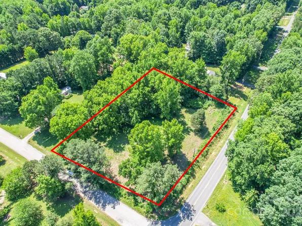 6524 Athens Dr, York, SC 29745